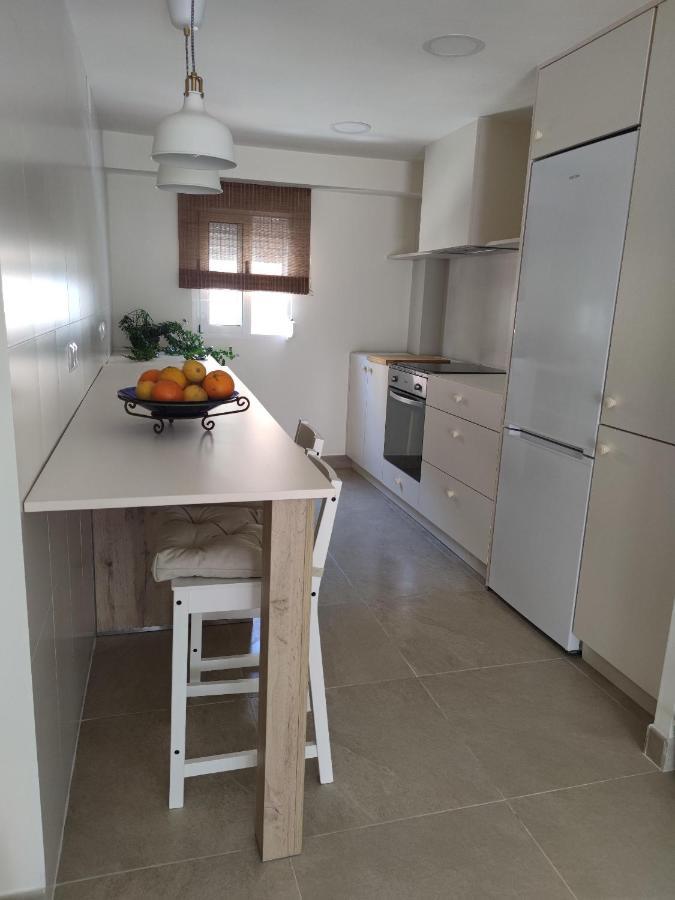 Precioso Apartamento De 2 Habitaciones Recien Reformado En Бенидорм Экстерьер фото